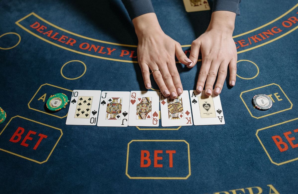 club33poker Live Betting